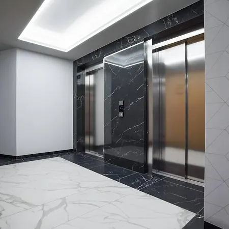 Golden - Premium Building - Sol #11 *